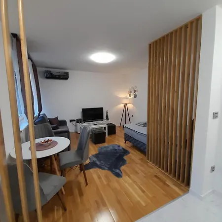 Apartment Talija *